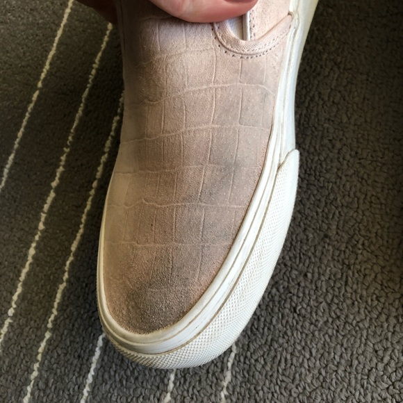 LAST CHANCE Vans Pink Leather Slip On - Picture 4 of 10